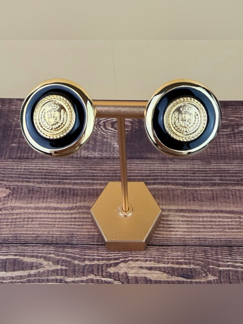 Vintage 80s Liz Claiborne Gold & Black Enamel Crest Shield Button Clip Earrings